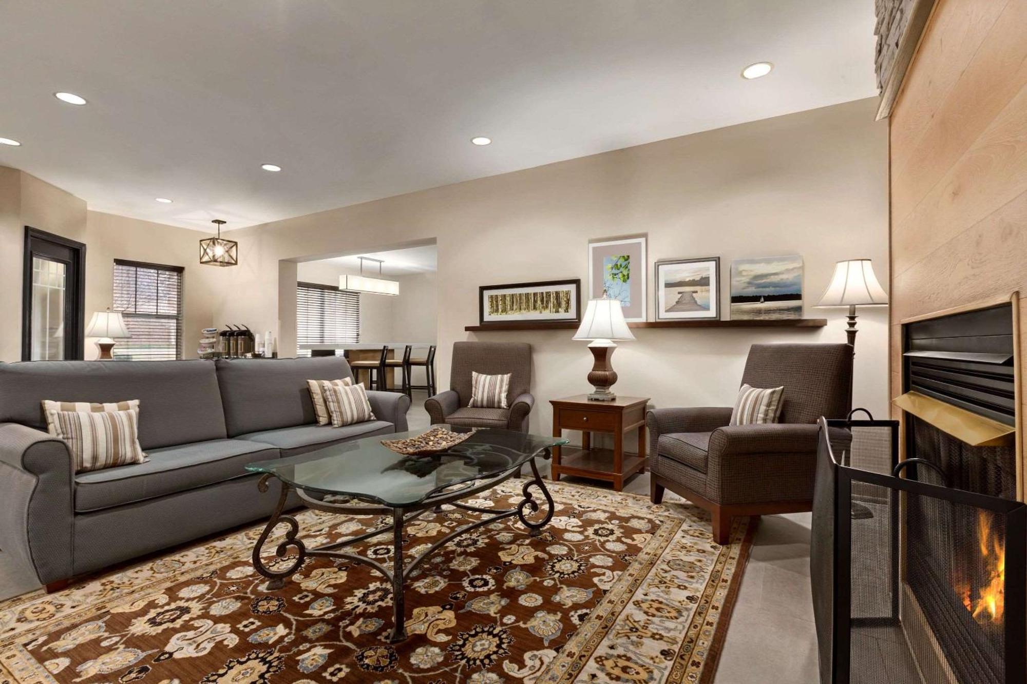 Country Inn & Suites By Radisson, Dalton, Ga Extérieur photo
